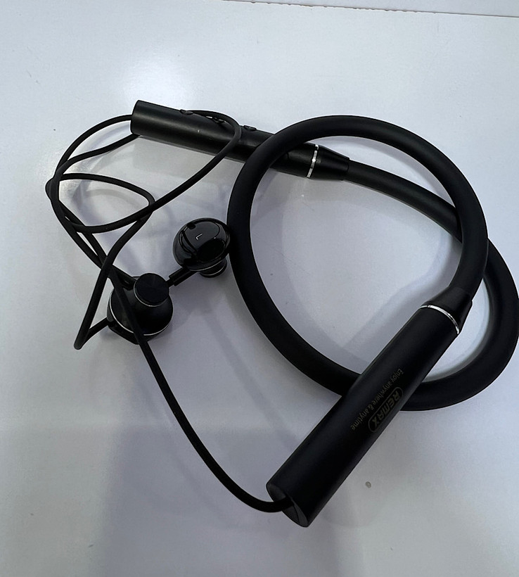 هدفون گردنی ریمکس مدل RB-S9