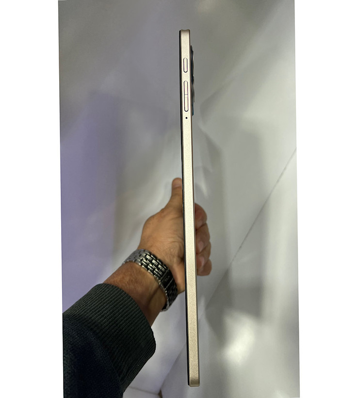 تبلت لپ تاپ شو برند bml مدل Al pad pro باصفحه نمایش ۱۱ اینچی