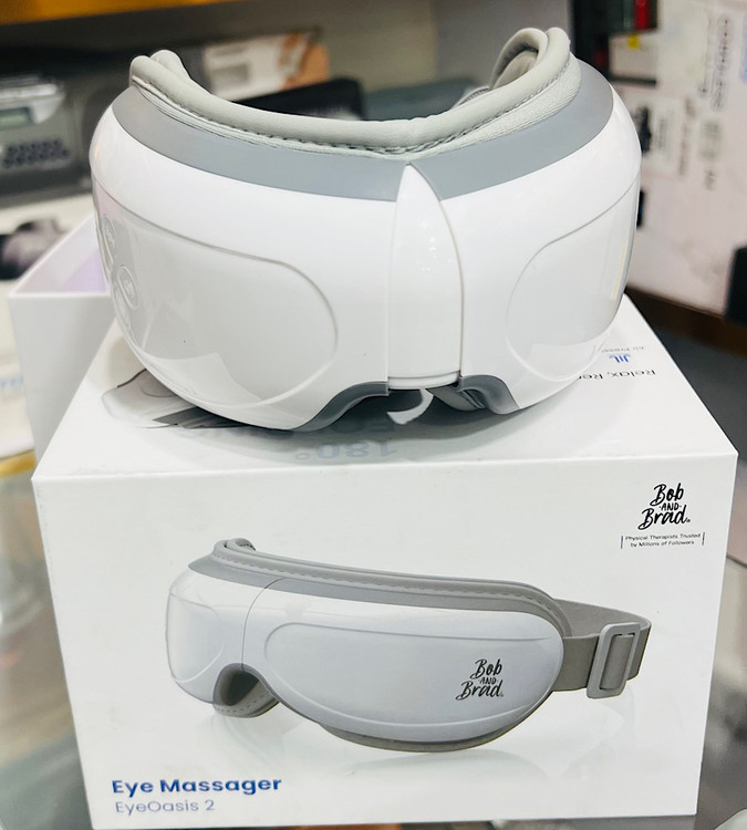 ماساژور چشمی باب اند براد مدل. Eyeoasis2