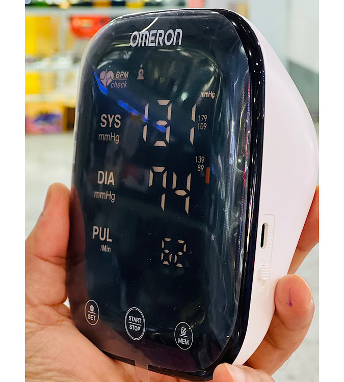 فشار سنج امرون مدل N-9 سخنگوی فارسی