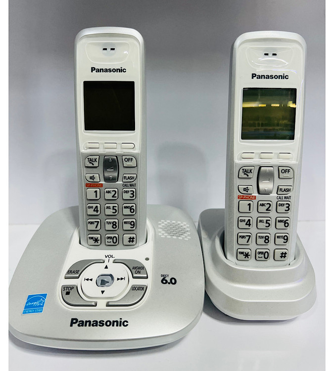 خرید وقیمت تلفن پاناسونیک دو گوشی مدل kx-tj6472 منشی دار