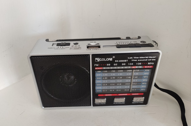 خرید وقیمت رادیو اسپیکر گولون مدل8866bt