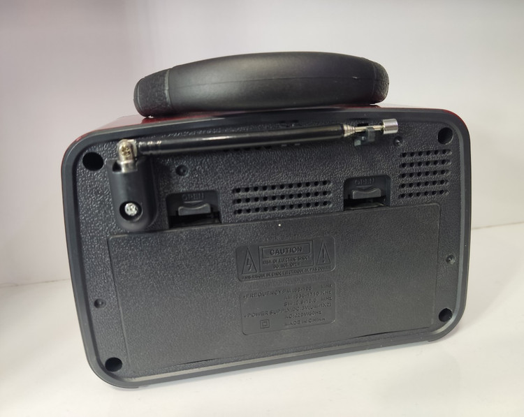 رادیو اسپیکر بلوتوثی گولون مدل bt 1110